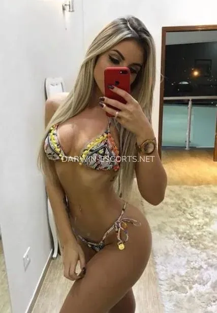 Darwin escorts Maria — 1