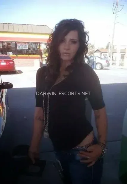 Darwin escorts Caitlyn — 5