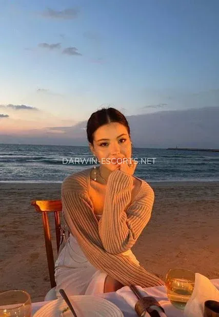 Darwin escorts Sadie — 7