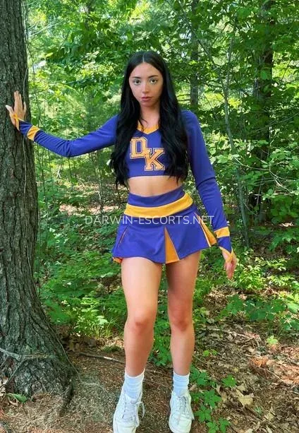 Darwin escorts Dakota — 6