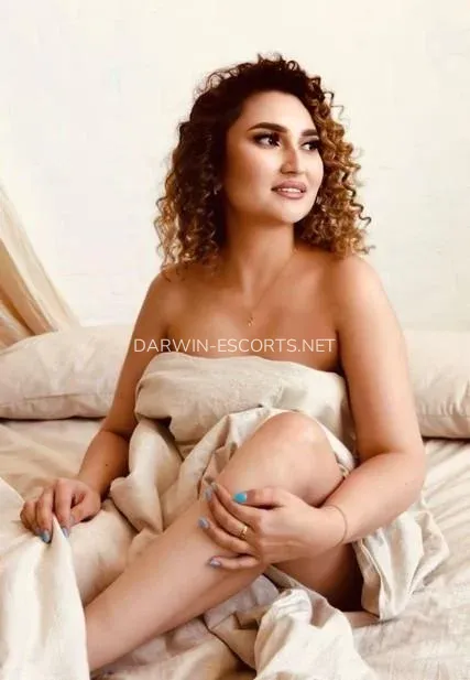 Darwin escorts Emma — 4