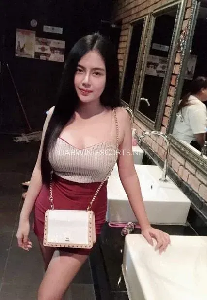 Darwin escorts Belinda — 7