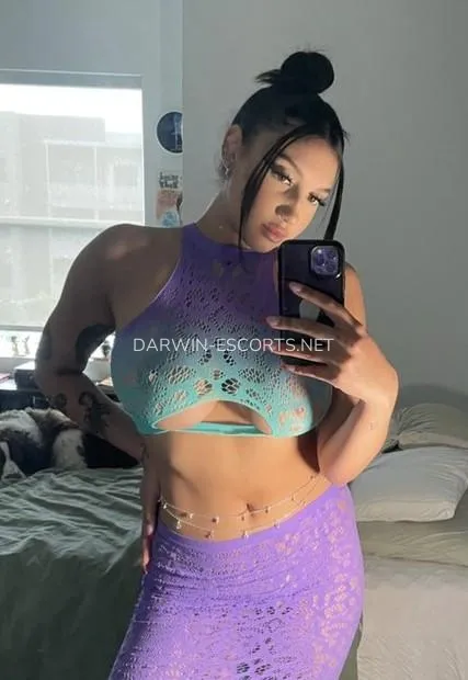 Darwin escorts Esmeralda — 2