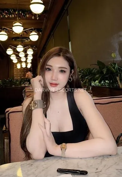 Darwin escorts Kyla — 3