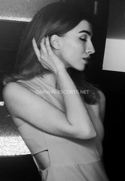 Darwin escorts Chloe — 10