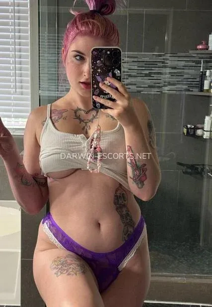 Darwin escorts Haley — 4
