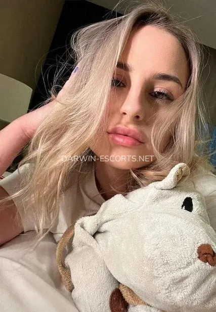 Darwin escorts Rylee — 3