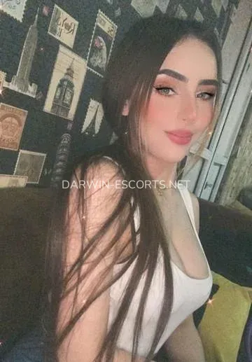 Darwin escorts Olivia — 4