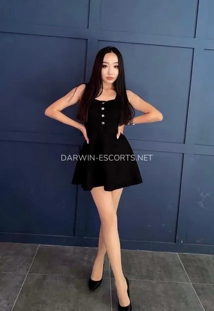 Darwin escorts Erica — 2