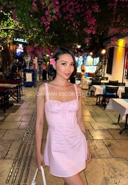 Darwin escorts Belinda — 1