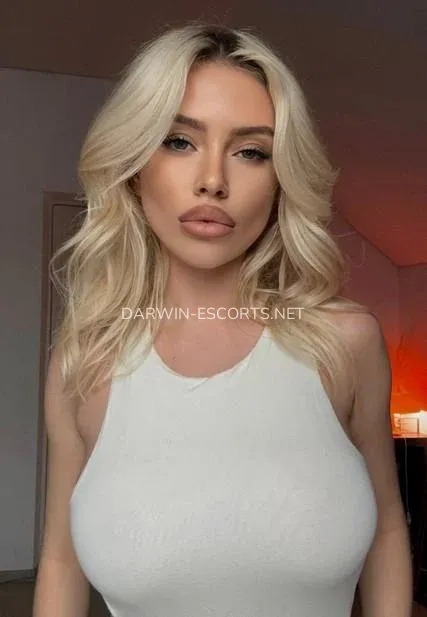 Darwin escorts Ariel — 5