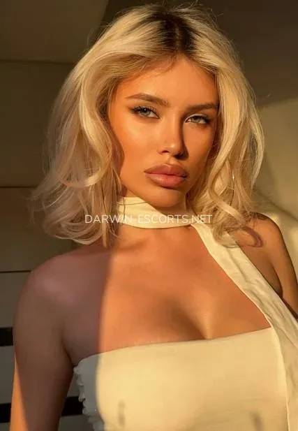 Darwin escorts Amanda — 6