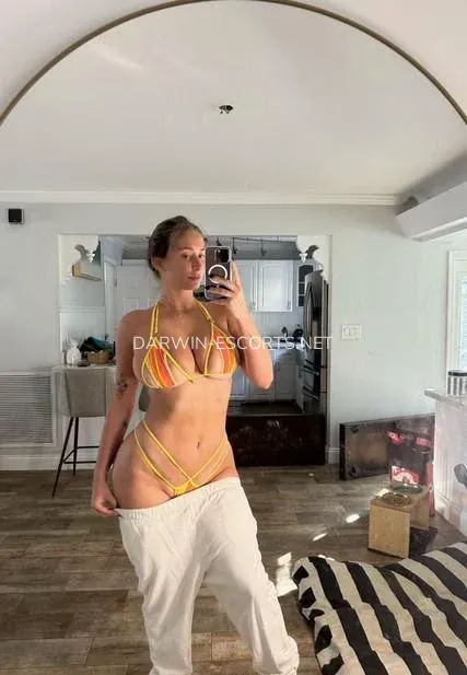 Darwin escorts Ingeborg — 1