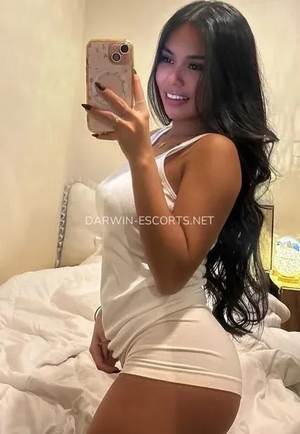 Darwin escorts Gunilla — 3