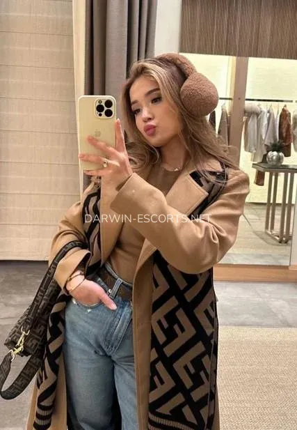 Darwin escorts Courtney — 4