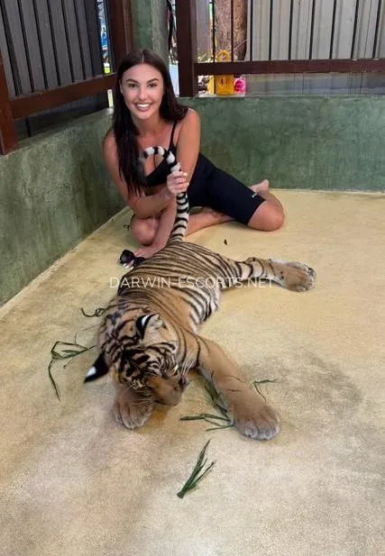Darwin escorts Sara — 1