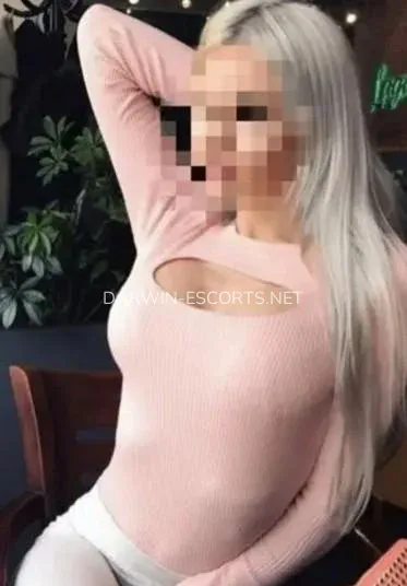 Darwin escorts Erika — 3