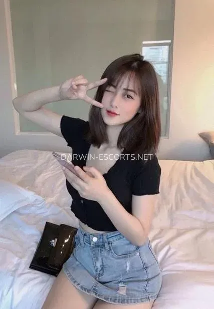 Darwin escorts Katrina — 1