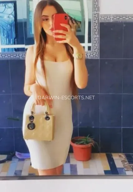 Darwin escorts Olivia — 5