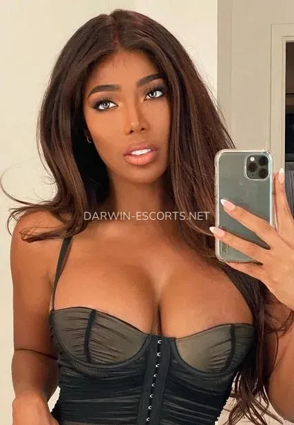 Darwin escorts Evelyn — 1