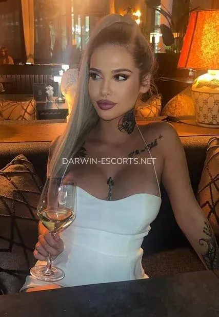 Darwin escorts Charlotte — 4