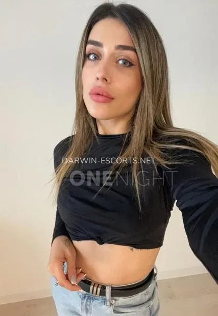 Darwin escorts Cinta — 3