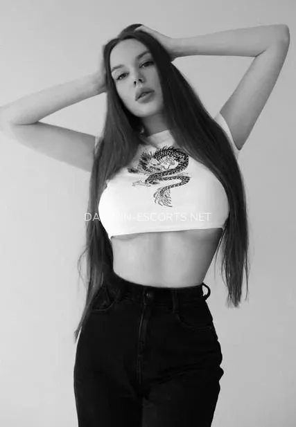 Darwin escorts Sabrina — 3