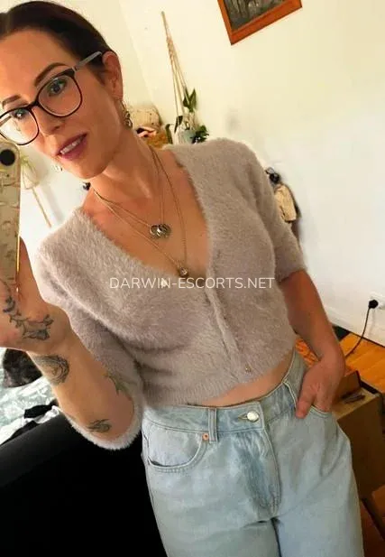 Darwin escorts Linda — 1