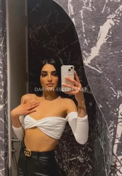 Darwin escorts Ingrid — 9