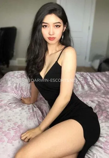 Darwin escorts Valerie — 3