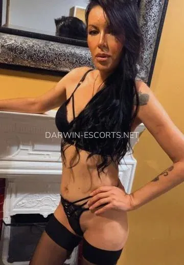Darwin escorts Rut — 5