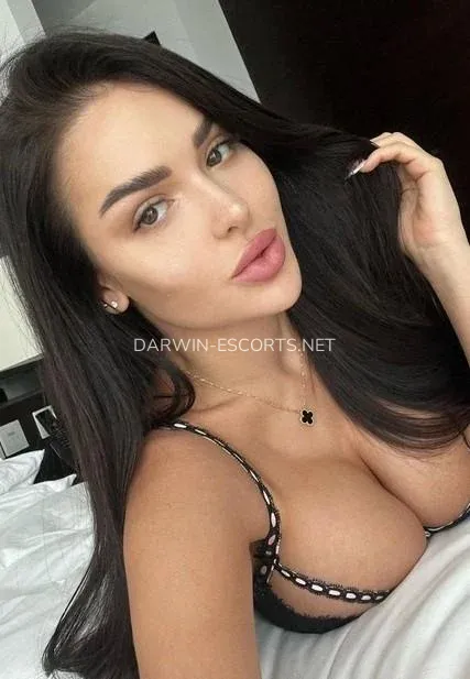 Darwin escorts Annabelle — 1