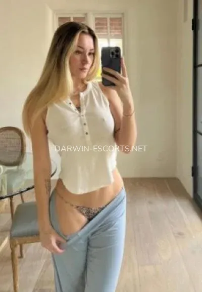 Darwin escorts Juana — 3