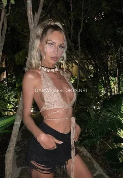 Darwin escorts Sofia — 3
