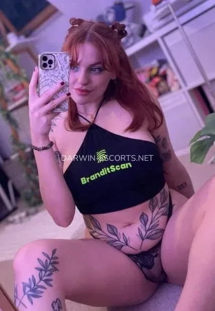 Darwin escorts Sara — 3