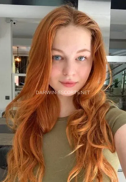 Darwin escorts Maja — 5