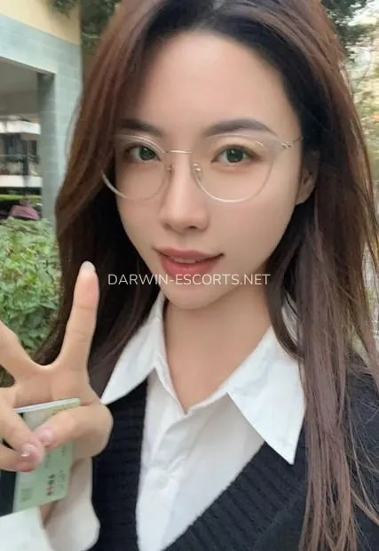 Darwin escorts Josephine — 2