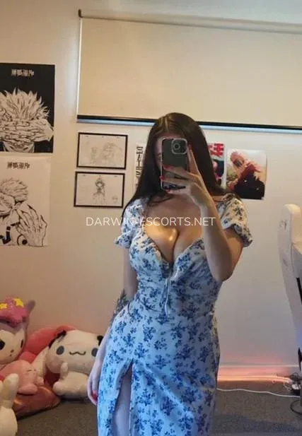 Darwin escorts Rebecca — 3