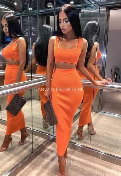 Darwin escorts Alma — 6