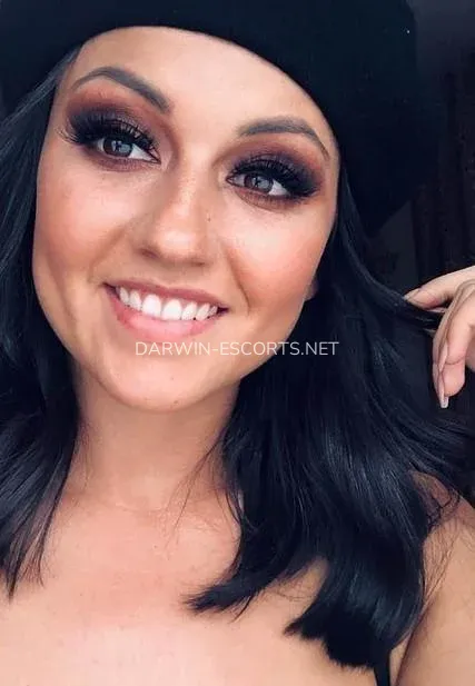 Darwin escorts Maggie — 3